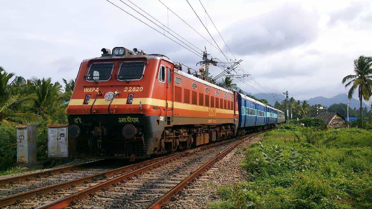 Train Cancel: ಈ ವಾರಾಂತ್ಯದಲ್ಲಿ ರಾಜ್ಯದ ಕೆಲ ರೈಲುಗಳ ಸಂಚಾರ ರದ್ದು Train Cancel: ಈ ವಾರಾಂತ್ಯದಲ್ಲಿ ರಾಜ್ಯದ ಕೆಲ ರೈಲುಗಳ ಸಂಚಾರ ರದ್ದು
