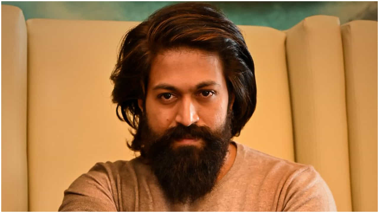 ‘ರಾಮಾಯಣ’ ಬಿಡುಗಡೆ ದಿನಾಂಕ ಘೋಷಣೆ: ರಣಬೀರ್ ಕಪೂರ್ ಬದಲು ಯಶ್ ಫಸ್ಟ್ ಲುಕ್ಗೆ ಹೆಚ್ಚಿತು ಬೇಡಿಕೆ ‘ರಾಮಾಯಣ’ ಬಿಡುಗಡೆ ದಿನಾಂಕ ಘೋಷಣೆ: ರಣಬೀರ್ ಕಪೂರ್ ಬದಲು ಯಶ್ ಫಸ್ಟ್ ಲುಕ್ಗೆ ಹೆಚ್ಚಿತು ಬೇಡಿಕೆ
