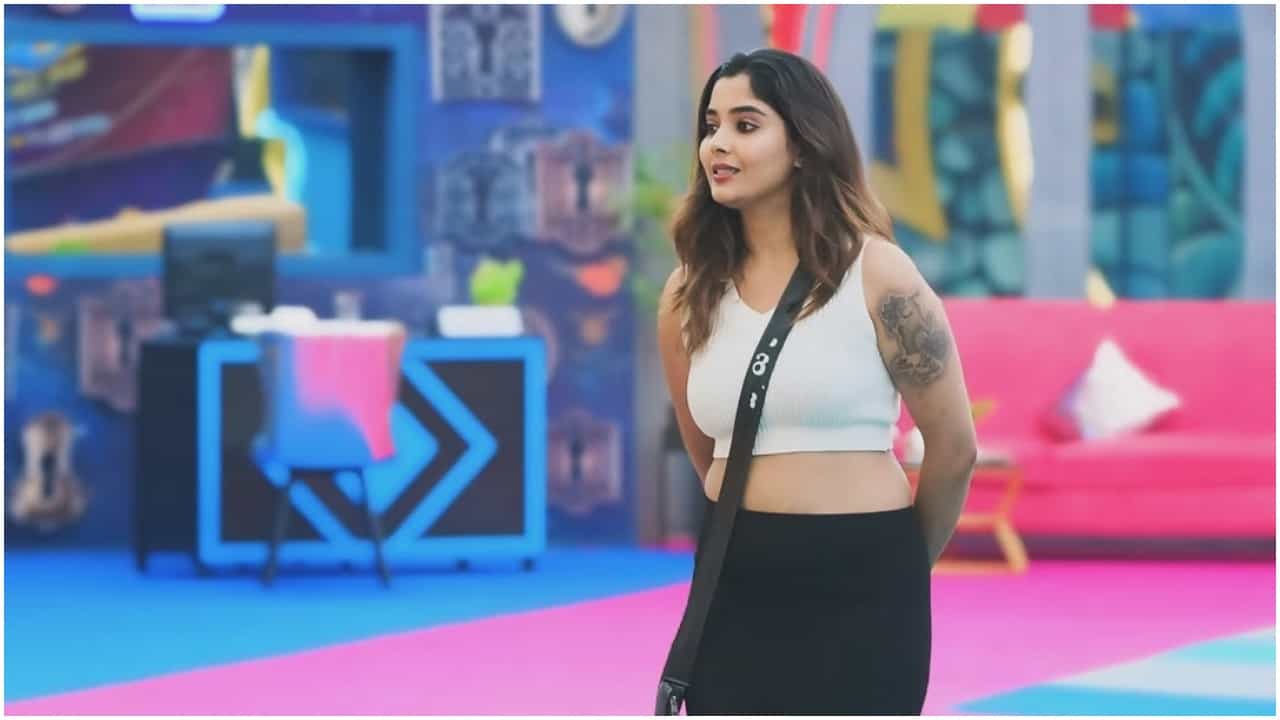 Aishwarya Shindogi: ಐಶ್ವರ್ಯಾಗೆ ಭರ್ಜರಿ ಅದೃಷ್ಟ; ಹೆಚ್ಚುವರಿಯಾಗಿ ಅವರಿಗೆ ಸಿಕ್ಕ ದಿನಗಳೆಷ್ಟು? Aishwarya Shindogi: ಐಶ್ವರ್ಯಾಗೆ ಭರ್ಜರಿ ಅದೃಷ್ಟ; ಹೆಚ್ಚುವರಿಯಾಗಿ ಅವರಿಗೆ ಸಿಕ್ಕ ದಿನಗಳೆಷ್ಟು?