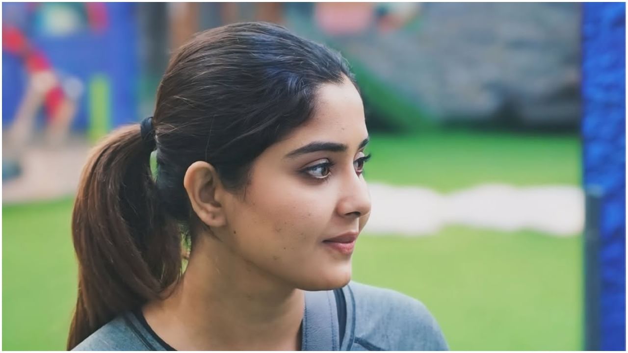 ಜೀ ಕನ್ನಡದಲ್ಲಿ ಬಂದಿದ್ರು ಐಶ್ವರ್ಯಾ ಸಿಂಧೋಗಿ; ಇಲ್ಲಿದೆ ಹಳೆಯ ವಿಡಿಯೋ ಜೀ ಕನ್ನಡದಲ್ಲಿ ಬಂದಿದ್ರು ಐಶ್ವರ್ಯಾ ಸಿಂಧೋಗಿ; ಇಲ್ಲಿದೆ ಹಳೆಯ ವಿಡಿಯೋ