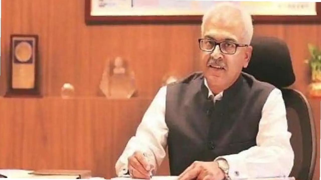 ಕೇರಳ, ಮಣಿಪುರ, ಬಿಹಾರ, ಮಿಜೋರಾಂ, ಒಡಿಶಾಕ್ಕೆ ನೂತನ ರಾಜ್ಯಪಾಲರ ನೇಮಕ; ರಾಷ್ಟ್ರಪತಿ ಆದೇಶ ಕೇರಳ, ಮಣಿಪುರ, ಬಿಹಾರ, ಮಿಜೋರಾಂ, ಒಡಿಶಾಕ್ಕೆ ನೂತನ ರಾಜ್ಯಪಾಲರ ನೇಮಕ; ರಾಷ್ಟ್ರಪತಿ ಆದೇಶ
