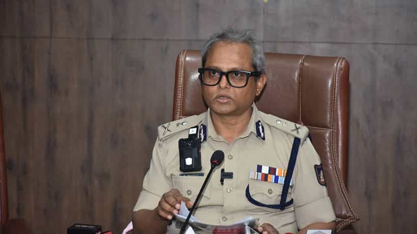 New Year: 2 ಕೋಟಿ ರೂ. ಅಧಿಕ ಮೌಲ್ಯದ ಡ್ರಗ್ಸ್ ಜಪ್ತಿ, ಮೇಲ್ಸೇತುವೆಗಳು ಬಂದ್