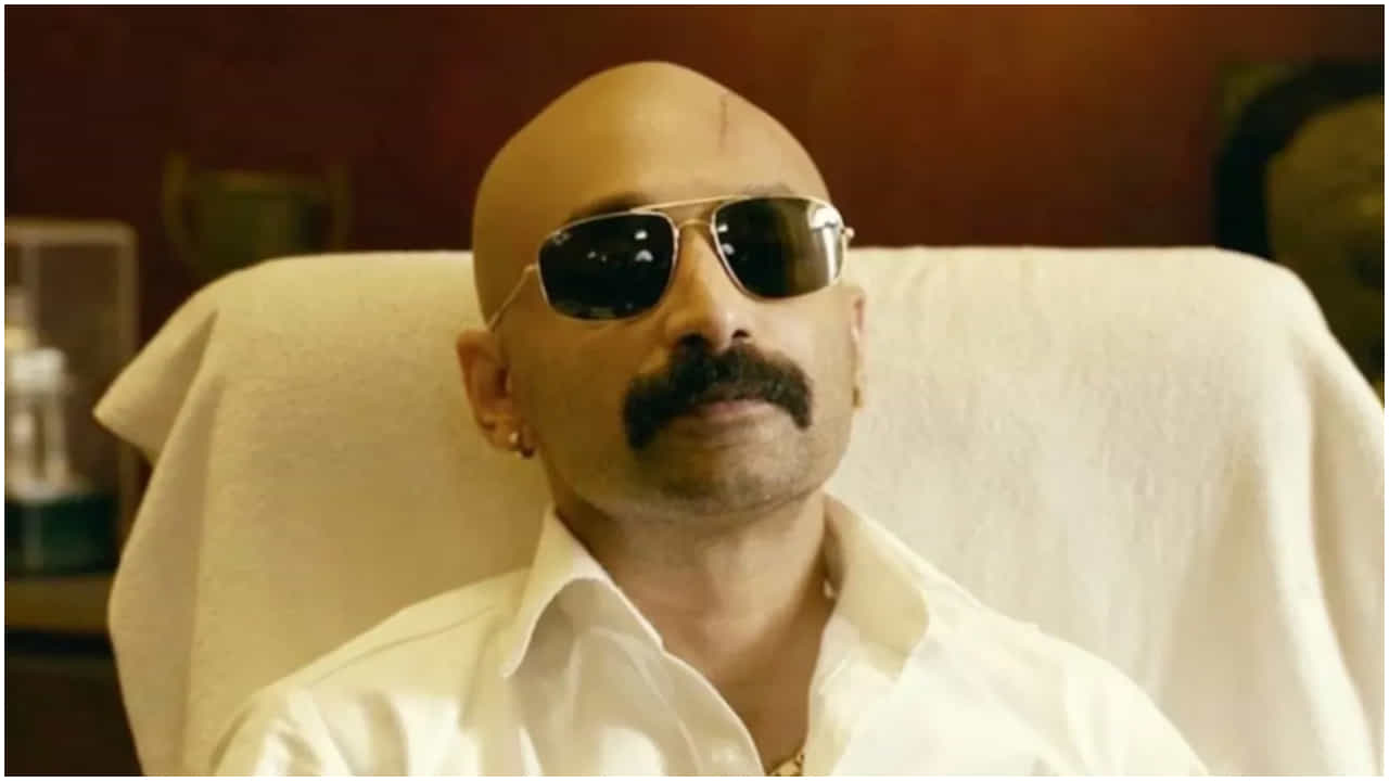 ‘ಪುಷ್ಪ 2’ ಚಿತ್ರದಲ್ಲಿ ಶೇಖಾವತ್ನ ಬದುಕಿಸೋದು ಯಾರು? ಲೀಕ್ ಆಯ್ತು ವಿಡಿಯೋ ‘ಪುಷ್ಪ 2’ ಚಿತ್ರದಲ್ಲಿ ಶೇಖಾವತ್ನ ಬದುಕಿಸೋದು ಯಾರು? ಲೀಕ್ ಆಯ್ತು ವಿಡಿಯೋ