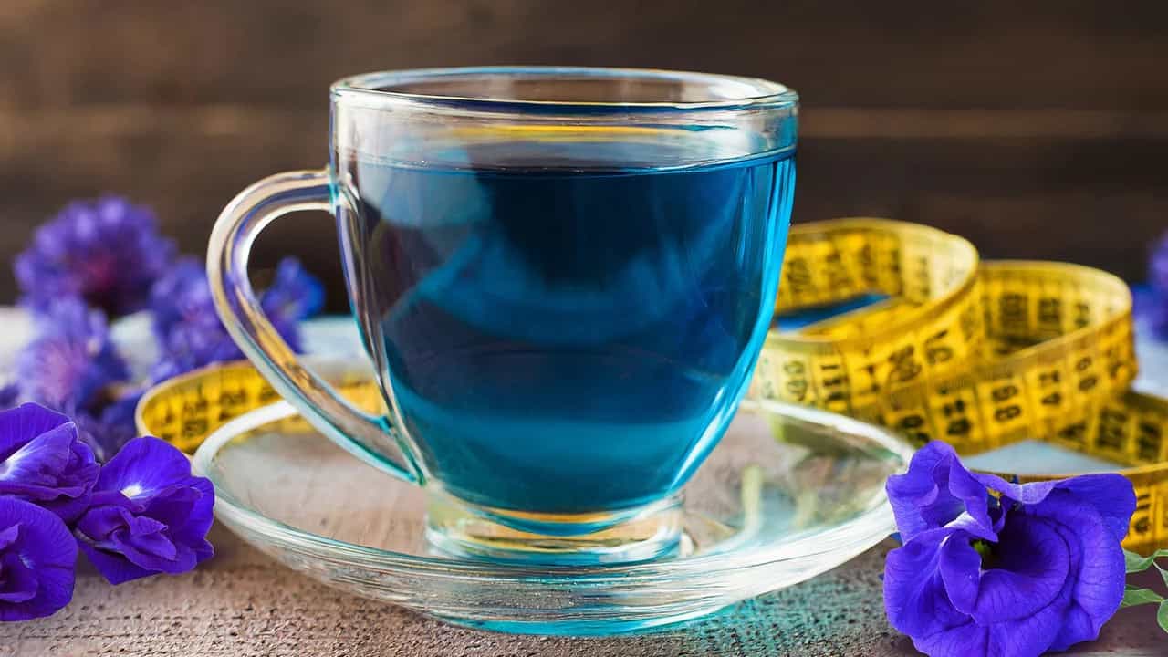 Blue Tea: ಬ್ಲೂ ಟೀ ಬಗ್ಗೆ ಕೇಳಿದ್ದೀರಾ?: ಇದನ್ನು ಕುಡಿದ್ರೆ ಏನೆಲ್ಲ ಪ್ರಯೋಜನ ಇದೆ ನೋಡಿ Blue Tea: ಬ್ಲೂ ಟೀ ಬಗ್ಗೆ ಕೇಳಿದ್ದೀರಾ?: ಇದನ್ನು ಕುಡಿದ್ರೆ ಏನೆಲ್ಲ ಪ್ರಯೋಜನ ಇದೆ ನೋಡಿ
