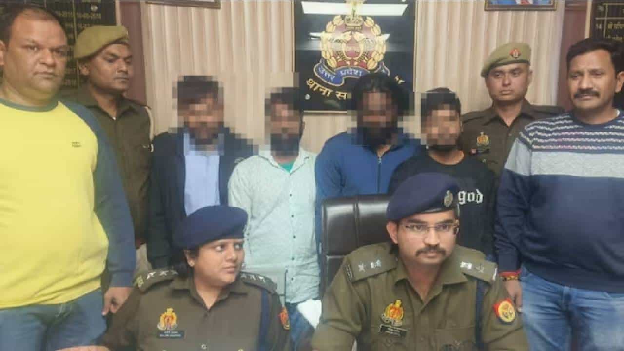 ಶ್ರೀಮಂತನಾಗುವ ಆಸೆಗೆ ಮಾಂತ್ರಿಕ ಹೇಳಿದಂತೆ ಓರ್ವನ ತಲೆ ಕಡಿದು ಪೂಜೆ ಮಾಡಿದ ವ್ಯಕ್ತಿ ಶ್ರೀಮಂತನಾಗುವ ಆಸೆಗೆ ಮಾಂತ್ರಿಕ ಹೇಳಿದಂತೆ ಓರ್ವನ ತಲೆ ಕಡಿದು ಪೂಜೆ ಮಾಡಿದ ವ್ಯಕ್ತಿ