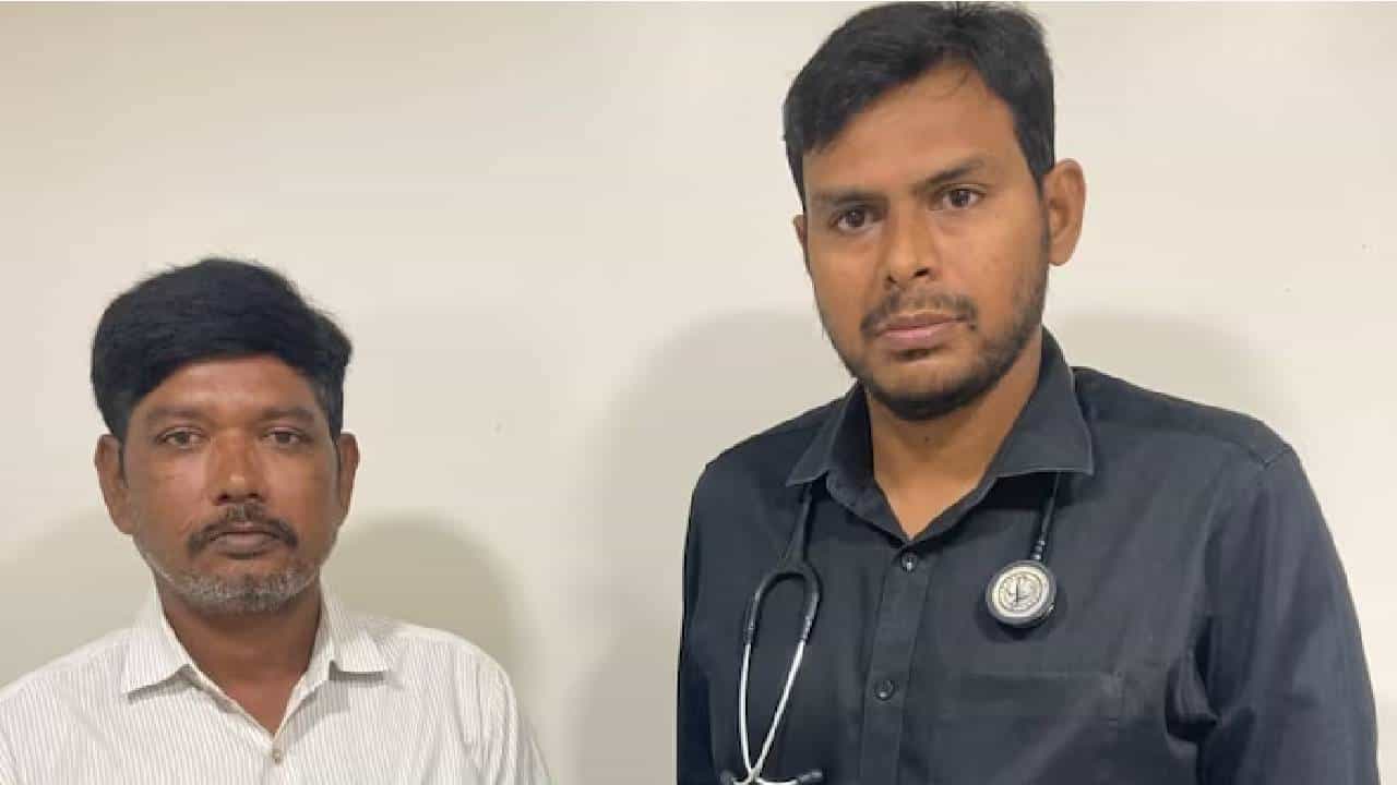ಆಂಧ್ರಪ್ರದೇಶ: ನಿದ್ರೆಯಲ್ಲಿ ಹಲ್ಲಿನ ಸೆಟ್ ನುಂಗಿದ ವ್ಯಕ್ತಿ ಆಂಧ್ರಪ್ರದೇಶ: ನಿದ್ರೆಯಲ್ಲಿ ಹಲ್ಲಿನ ಸೆಟ್ ನುಂಗಿದ ವ್ಯಕ್ತಿ