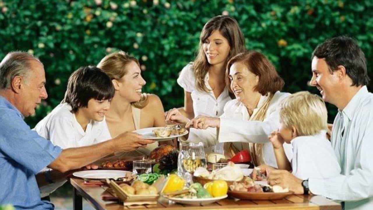 Global Family Day 2025: ಹೊಸ ವರ್ಷದ ಮೊದಲ ದಿನವೇ ಜಾಗತಿಕ ಕುಟುಂಬ ದಿನ ಆಚರಿಸುವುದು ಏಕೆ? ಇಲ್ಲಿದೆ ಮಾಹಿತಿ Global Family Day 2025: ಹೊಸ ವರ್ಷದ ಮೊದಲ ದಿನವೇ ಜಾಗತಿಕ ಕುಟುಂಬ ದಿನ ಆಚರಿಸುವುದು ಏಕೆ? ಇಲ್ಲಿದೆ ಮಾಹಿತಿ
