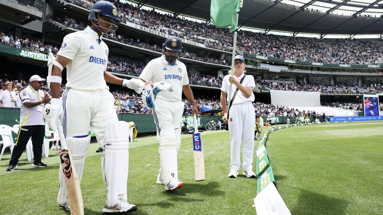 IND vs AUS: ಕೊನೆಯ ದಿನದಾಟದಲ್ಲಿ ಟೀಮ್ ಇಂಡಿಯಾಗೆ 340 ರನ್ಗಳ ಗುರಿ IND vs AUS: ಕೊನೆಯ ದಿನದಾಟದಲ್ಲಿ ಟೀಮ್ ಇಂಡಿಯಾಗೆ 340 ರನ್ಗಳ ಗುರಿ