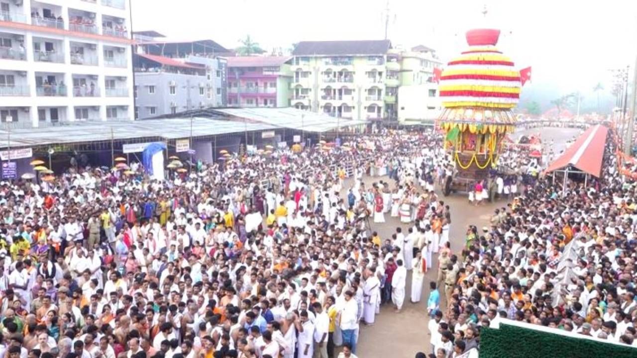 ಒಟ್ಟಾರೆ ರಾಜ್ಯದ ಧಾರ್ಮಿಕ ಶ್ರದ್ದಾ ಭಕ್ತಿಯ ತಾಣವಾದ ಕುಕ್ಕೆಯಲ್ಲಿ ಚಂಪಾಷಷ್ಠಿ ಸಂಭ್ರಮಕ್ಕೆ ತೆರೆಬಿದ್ದಿದೆ. ಆದರೆ ವರ್ಷವಧಿ ಉತ್ಸವ ಮುಂದಿನ ಪೌರ್ಣಮಿ ಪರ್ಯಂತೆ ಕ್ಷೇತ್ರದಲ್ಲಿ ನಡೆಯುತ್ತೆ. ಅಂತಿಮ ದಿನ ಮಹಾ ಸಂಪ್ರೋಕ್ಷಣೆ ನಡೆದು ಕ್ಷೇತ್ರದ ಅದ್ದೂರಿ ಸಂಭ್ರಮಕ್ಕೆ ಅಧಿಕೃತ ತೆರೆಬೀಳಲಿದೆ.
