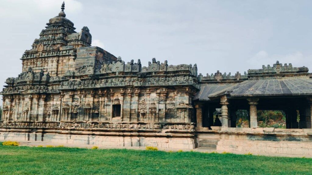 Lakkundi Brahma Jinalaya