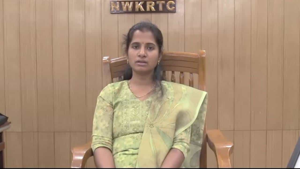 ಸಾರಿಗೆ ಇಲಾಖೆಗೆ ನೀಡಬೇಕಿದ್ದ 414 ಕೋಟಿ ರೂ. ಬಾಕಿ ಉಳಿಸಿಕೊಂಡ ಸರ್ಕಾರ ಸಾರಿಗೆ ಇಲಾಖೆಗೆ ನೀಡಬೇಕಿದ್ದ 414 ಕೋಟಿ ರೂ. ಬಾಕಿ ಉಳಿಸಿಕೊಂಡ ಸರ್ಕಾರ
