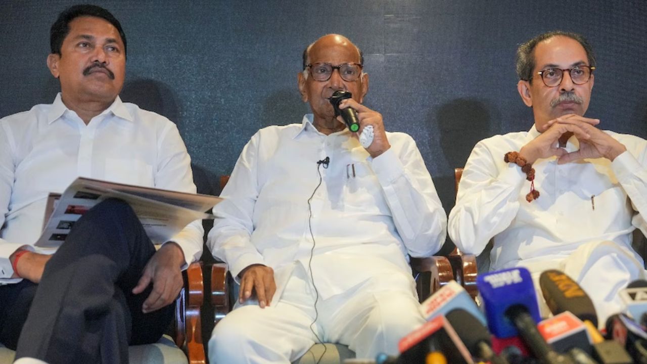 ಮಹಾ ವಿಕಾಸ್ ಅಘಾಡಿಯ ನೂತನ ಶಾಸಕರು ಇಂದು ಪ್ರಮಾಣ ವಚನ ಸ್ವೀಕರಿಸುವುದಿಲ್ಲ: ಆದಿತ್ಯ ಠಾಕ್ರೆ ಮಹಾ ವಿಕಾಸ್ ಅಘಾಡಿಯ ನೂತನ ಶಾಸಕರು ಇಂದು ಪ್ರಮಾಣ ವಚನ ಸ್ವೀಕರಿಸುವುದಿಲ್ಲ: ಆದಿತ್ಯ ಠಾಕ್ರೆ