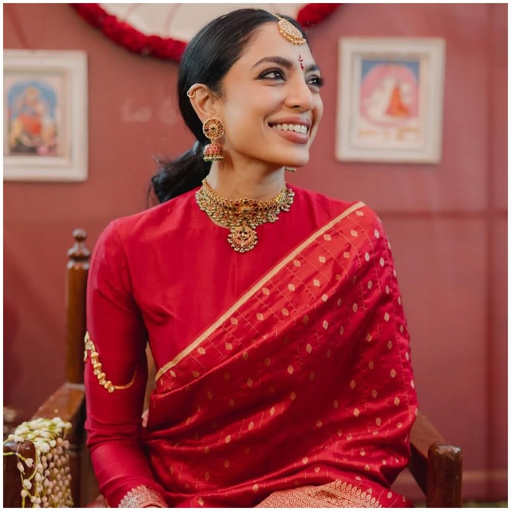 ಶೋಭಿತಾಗೆ ಇದು ಮೊದಲ ವಿವಾಹ. ಮಾಡೆಲ್ ಆಗಿ, ನಟಿ ಆಗಿ ಅವರು ಚಿತ್ರರಂಗದಲ್ಲಿ ಗುರುತಿಸಿಕೊಂಡಿದ್ದಾರೆ. ಅವರ ಖ್ಯಾತಿ ಹೆಚ್ಚಿದೆ. ಅವರು ಈಗ ಸಿನಿಮಾ ಮಾಡುತ್ತಾರಾ ಎನ್ನುವ ಕುತೂಹಲ ಮೂಡಿದೆ.