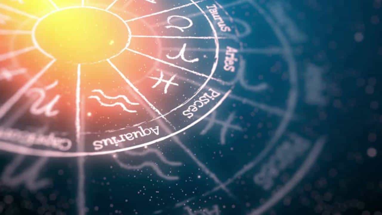 Yearly Numerology 2025: ನ್ಯೂಮರಾಲಜಿ ಆಧಾರದಲ್ಲಿ 2025ರ ವರ್ಷ ಭವಿಷ್ಯ Yearly Numerology 2025: ನ್ಯೂಮರಾಲಜಿ ಆಧಾರದಲ್ಲಿ 2025ರ ವರ್ಷ ಭವಿಷ್ಯ