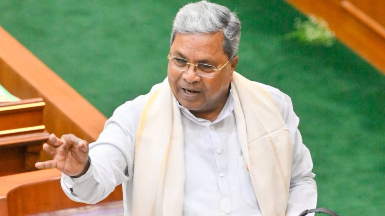 ಪಂಚಮಸಾಲಿ ಮೀಸಲಾತಿ ಗದ್ದಲ: ಬೊಮ್ಮಾಯಿ ಸರ್ಕಾರದ ಅಫಿಡವಿಟ್ ಉಲ್ಲೇಖಿಸಿ ಬಿಜೆಪಿಗೆ ಸಿಎಂ ಸವಾಲ್ ಪಂಚಮಸಾಲಿ ಮೀಸಲಾತಿ ಗದ್ದಲ: ಬೊಮ್ಮಾಯಿ ಸರ್ಕಾರದ ಅಫಿಡವಿಟ್ ಉಲ್ಲೇಖಿಸಿ ಬಿಜೆಪಿಗೆ ಸಿಎಂ ಸವಾಲ್