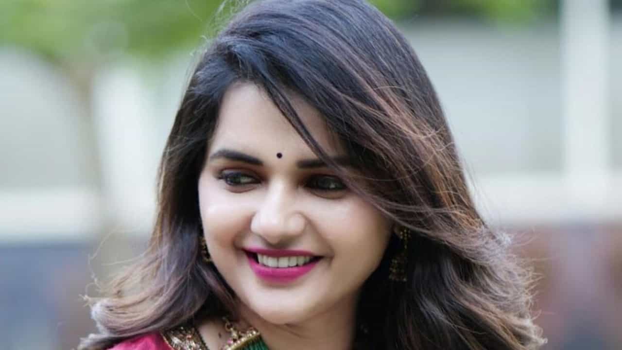 ಪವಿತ್ರಾ ಗೌಡ ಜಾಮೀನು ಆದೇಶದ ಮಹತ್ವ ವಿವರಿಸಿದ ವಕೀಲೆ ಶಿಲ್ಪಾ ಪವಿತ್ರಾ ಗೌಡ ಜಾಮೀನು ಆದೇಶದ ಮಹತ್ವ ವಿವರಿಸಿದ ವಕೀಲೆ ಶಿಲ್ಪಾ