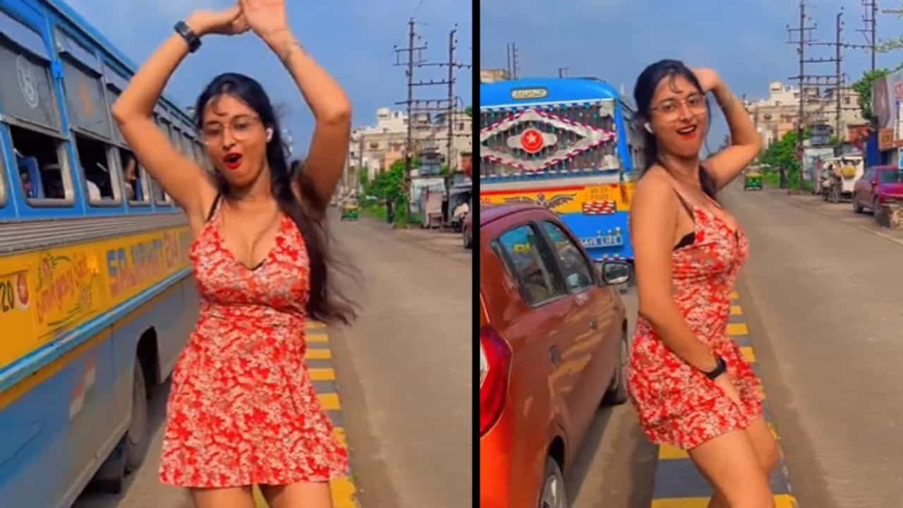 Viral: ರಸ್ತೆ ಡಿವೈಡರ್ ಮೇಲೆ ನಿಂತು ಯುವತಿಯ ಅಸಭ್ಯ ನೃತ್ಯ; ವ್ಯಕ್ತವಾಯ್ತು ಭಾರೀ ಆಕ್ರೋಶ Viral: ರಸ್ತೆ ಡಿವೈಡರ್ ಮೇಲೆ ನಿಂತು ಯುವತಿಯ ಅಸಭ್ಯ ನೃತ್ಯ; ವ್ಯಕ್ತವಾಯ್ತು ಭಾರೀ ಆಕ್ರೋಶ