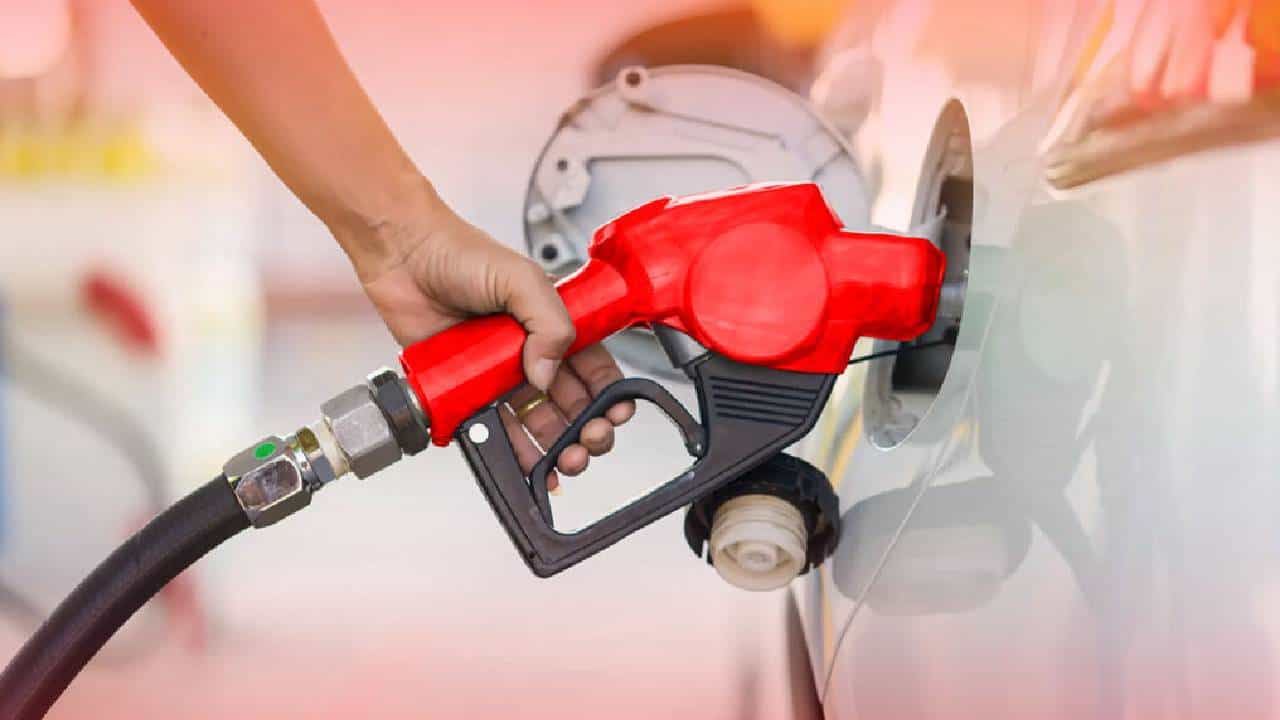 Petrol Diesel Price on December 27: ಬಿಹಾರ, ಜಮ್ಮು-ಕಾಶ್ಮೀರದಲ್ಲಿ ಇಂಧನ ದರ ಇಳಿಕೆ Petrol Diesel Price on December 27: ಬಿಹಾರ, ಜಮ್ಮು-ಕಾಶ್ಮೀರದಲ್ಲಿ ಇಂಧನ ದರ ಇಳಿಕೆ