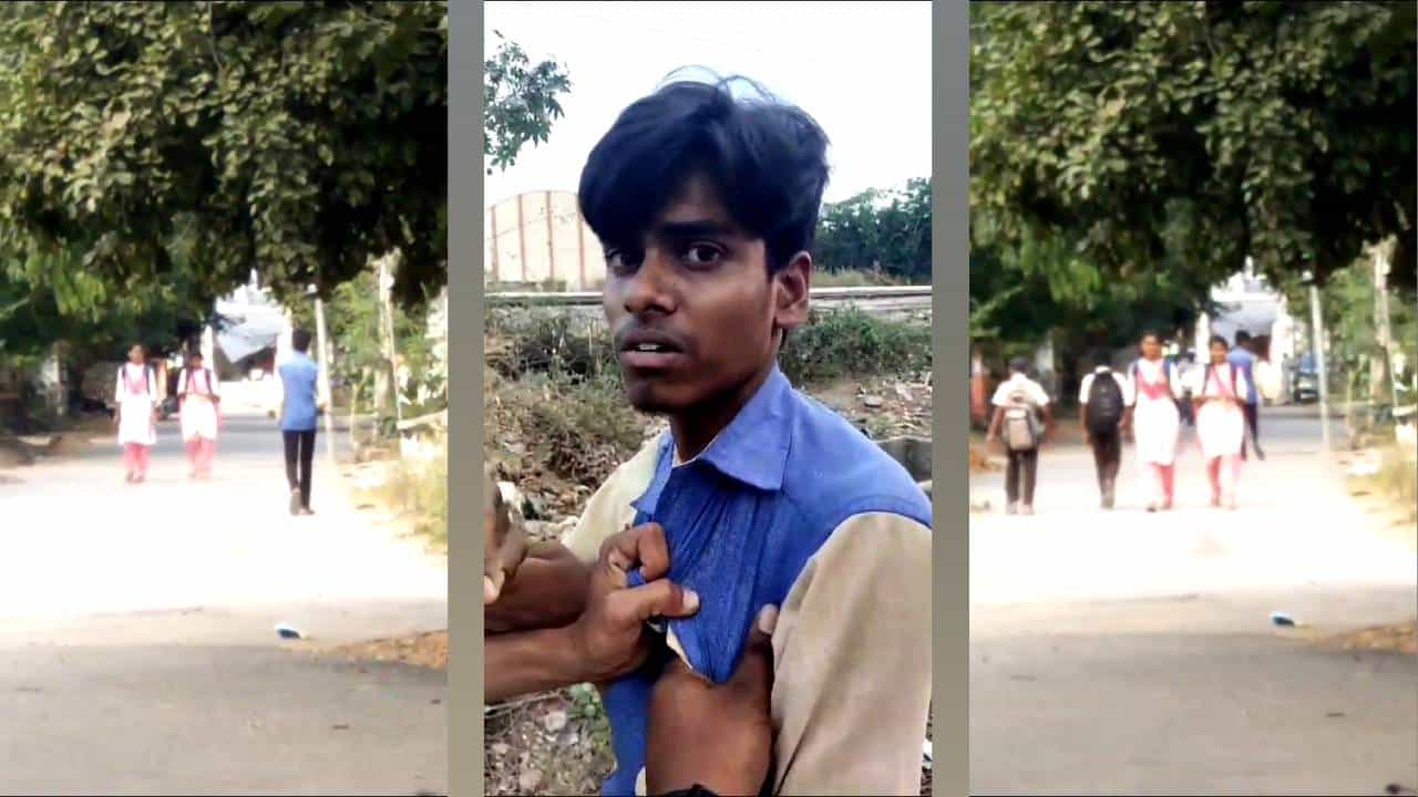 ಹಿಂದೂ ಯುವತಿಯರಿಗೆ ಮರ್ಮಾಂಗ ತೋರಿಸಿ ವಿಕೃತವಾಗಿ ವರ್ತಿಸುತ್ತಿದ್ದ ಅಕ್ಬರ್ಗೆ ಧರ್ಮದೇಟು ಹಿಂದೂ ಯುವತಿಯರಿಗೆ ಮರ್ಮಾಂಗ ತೋರಿಸಿ ವಿಕೃತವಾಗಿ ವರ್ತಿಸುತ್ತಿದ್ದ ಅಕ್ಬರ್ಗೆ ಧರ್ಮದೇಟು