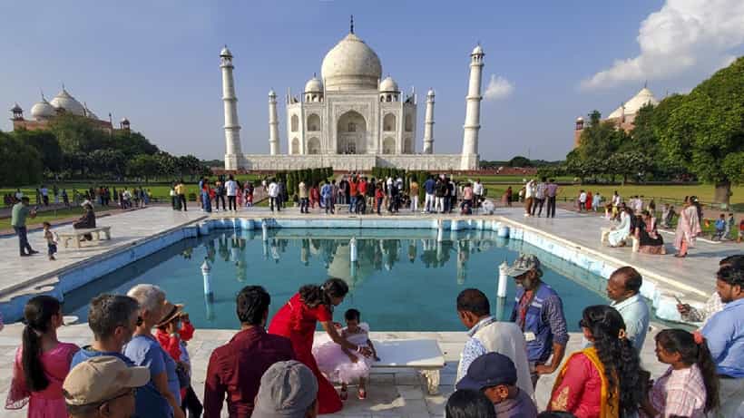 Taj Mahal: ತಾಜ್ ಮಹಲ್ಗೆ ಬಾಂಬ್ ಬೆದರಿಕೆ; ಆಗ್ರಾ ಪೊಲೀಸರಿಂದ ಬಿಗಿ ಭದ್ರತೆ
