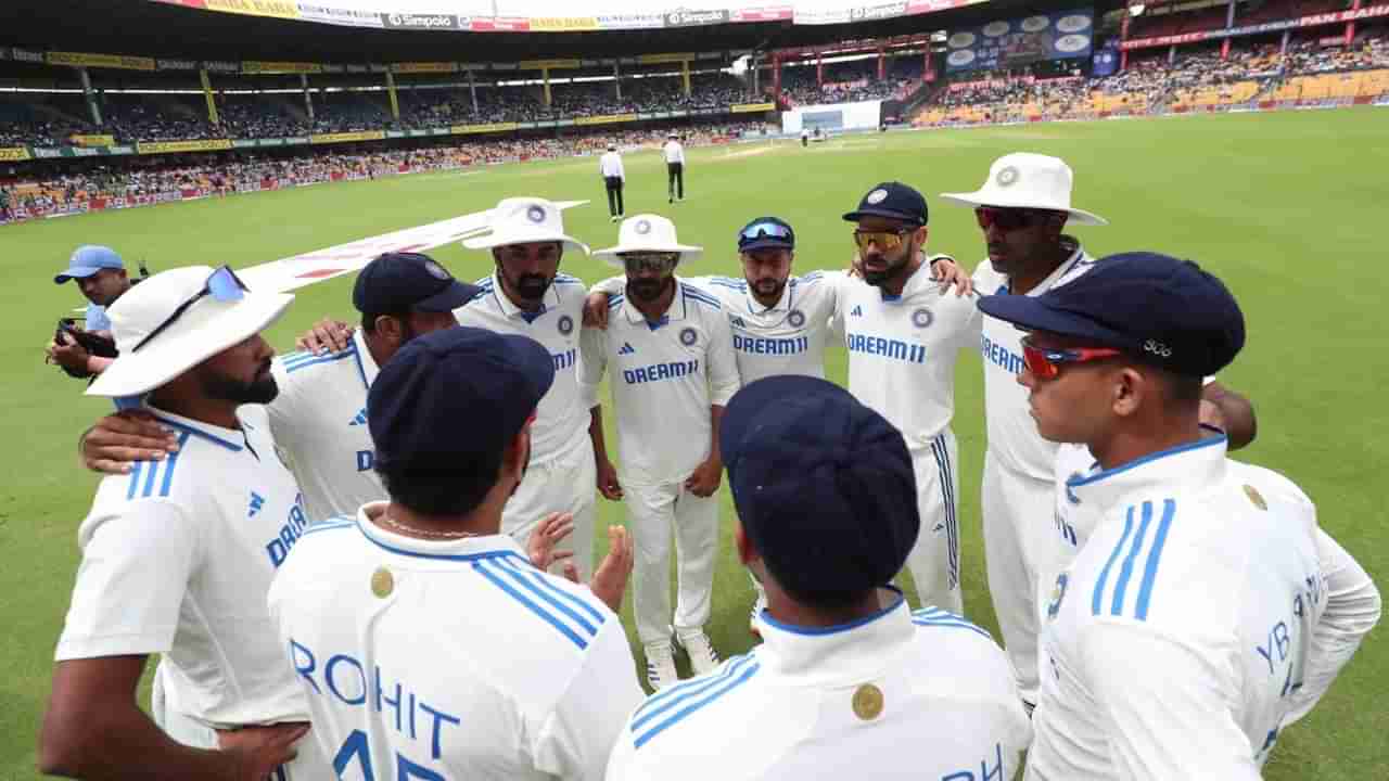 IND vs AUS: ಟೀಮ್ ಇಂಡಿಯಾ ಸಂಭಾವ್ಯ ಪ್ಲೇಯಿಂಗ್ 11 ಹೆಸರಿಸಿದ ಸುನಿಲ್ ಗವಾಸ್ಕರ್