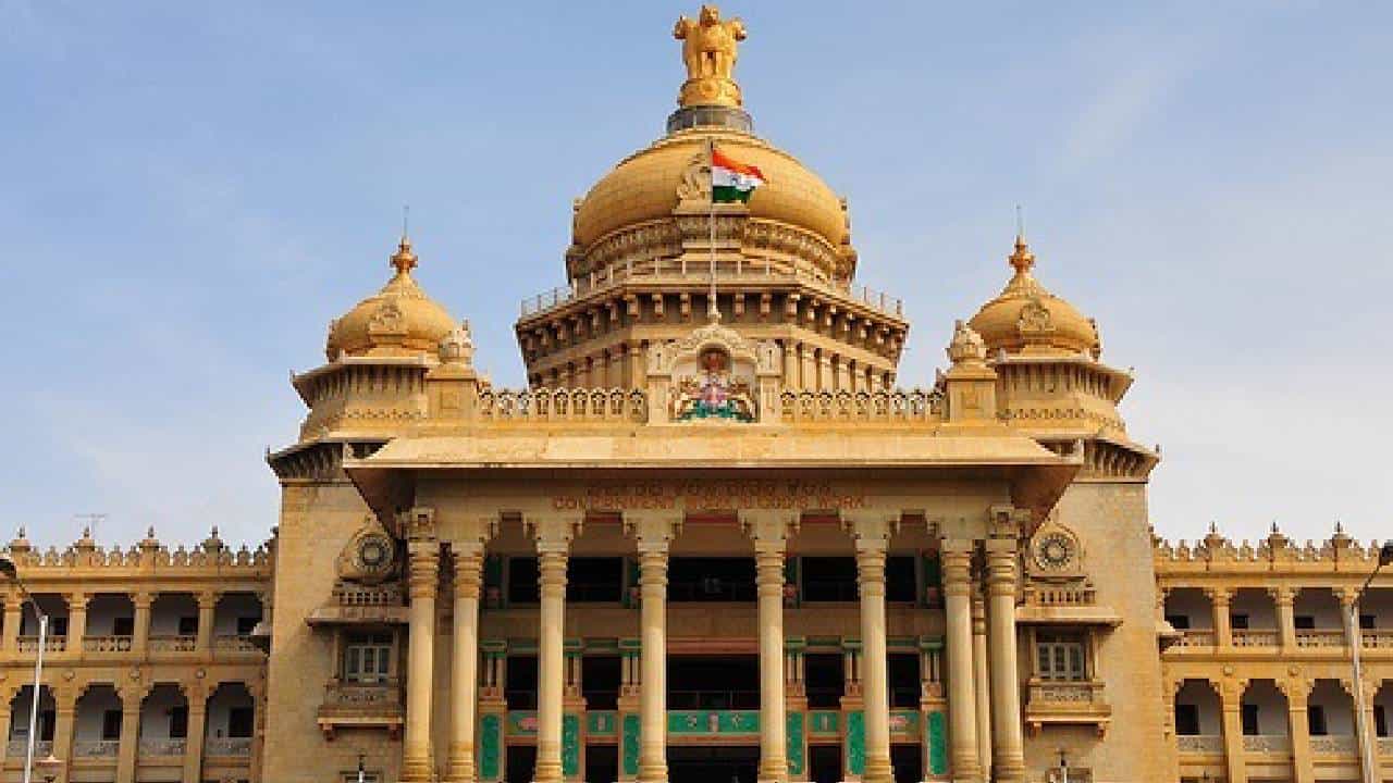 ಖಾಸಗಿ ವಾಹನ ಚಾಲಕರಿಗೆ ಗುಡ್ ನ್ಯೂಸ್: ದೇಶದಲ್ಲೇ ಯಾವ ರಾಜ್ಯ ಮಾಡದ್ದನ್ನು ಮಾಡಿದ ಕರ್ನಾಟಕ