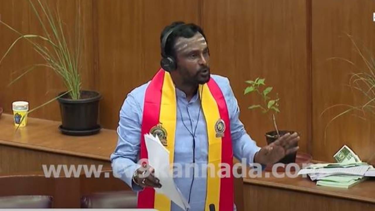 ಕಲ್ಲು ತೂರಿದವರು ನಮ್ಮ ಸಮಾಜದವರಲ್ಲ, ಬಿಜೆಪಿ, ಆರ್ಎಸ್ಎಸ್ನವರು: ಕಾಶಪ್ಪನವರ್ ಹೊಸ ಬಾಂಬ್