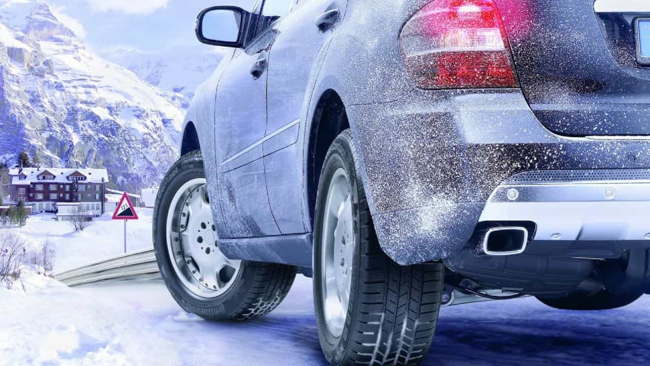 Car Tips: ಚಳಿಗಾಲದಲ್ಲಿ ಕಾರನ್ನು ಹೇಗೆ ಕಾಳಜಿ ವಹಿಸಬೇಕು?: ಈ ವಿಚಾರ ನಿಮಗೆ ತಿಳಿದಿರಲಿ Car Tips: ಚಳಿಗಾಲದಲ್ಲಿ ಕಾರನ್ನು ಹೇಗೆ ಕಾಳಜಿ ವಹಿಸಬೇಕು?: ಈ ವಿಚಾರ ನಿಮಗೆ ತಿಳಿದಿರಲಿ
