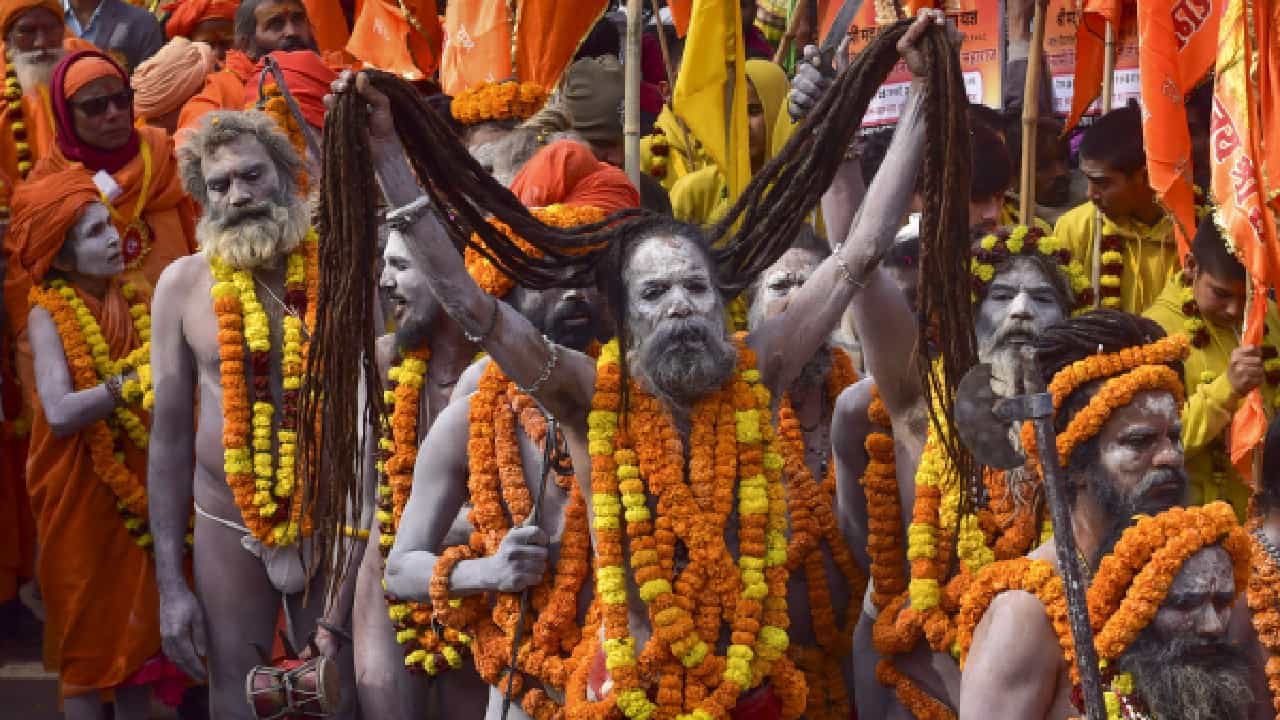 ಅಘೋರಿಗಳ ನಿಗೂಢ ಲೋಕ; ಅವರೇಕೆ ಶವಗಳ ಜೊತೆ ಇರುತ್ತಾರೆ? ಅಘೋರಿಗಳ ನಿಗೂಢ ಲೋಕ; ಅವರೇಕೆ ಶವಗಳ ಜೊತೆ ಇರುತ್ತಾರೆ?