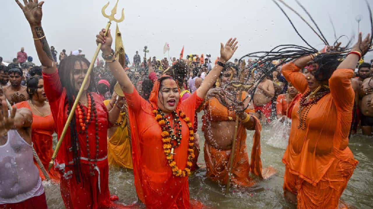 Maha Kumbh 2025: ಮಹಾ ಕುಂಭಮೇಳದ ಕೊನೆಯ ಅಮೃತ ಸ್ನಾನ ಯಾವಾಗ? ಇನ್ನೆಷ್ಟು ದಿನಗಳಿವೆ? Maha Kumbh 2025: ಮಹಾ ಕುಂಭಮೇಳದ ಕೊನೆಯ ಅಮೃತ ಸ್ನಾನ ಯಾವಾಗ? ಇನ್ನೆಷ್ಟು ದಿನಗಳಿವೆ?