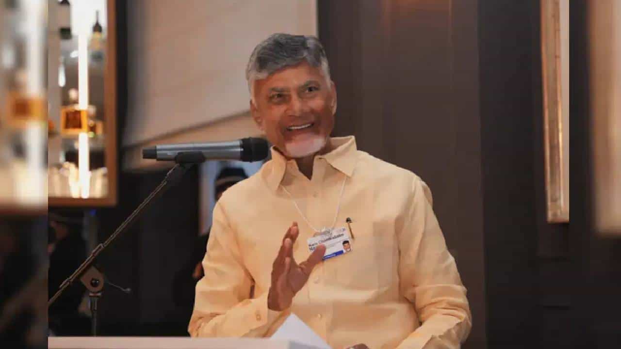 ಆಂಧ್ರಪ್ರದೇಶ: 161 ಸರ್ಕಾರಿ ಸೇವೆಗಳು ಇನ್ನುಮುಂದೆ ವಾಟ್ಸಾಪ್​ನಲ್ಲಿ ಲಭ್ಯ