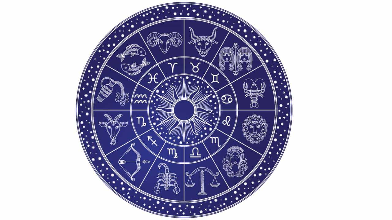 Daily Horoscope: ಯಾರನ್ನೋ ನಂಬಿ ಕೈಯಲ್ಲಿರುವ ಸಣ್ಣ ಕೆಲಸವನ್ನೂ ಕಳೆದುಕೊಳ್ಳುವಿರಿ Daily Horoscope: ಯಾರನ್ನೋ ನಂಬಿ ಕೈಯಲ್ಲಿರುವ ಸಣ್ಣ ಕೆಲಸವನ್ನೂ ಕಳೆದುಕೊಳ್ಳುವಿರಿ