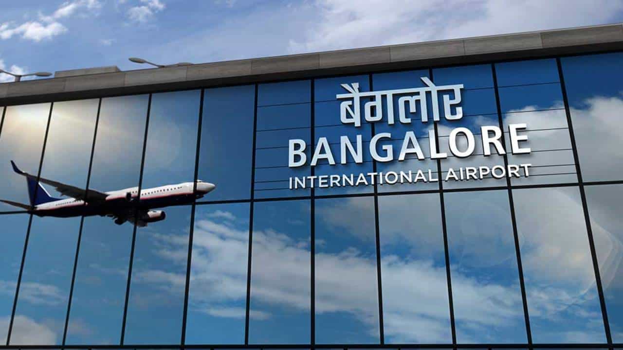 40 ದಶಲಕ್ಷ ಜನರ ಪ್ರಯಾಣ: ಬೆಂಗಳೂರು ವಿಮಾನ ನಿಲ್ದಾಣ ಜಗತ್ತಿನಲ್ಲೇ ಅತಿದೊಡ್ಡದು 40 ದಶಲಕ್ಷ ಜನರ ಪ್ರಯಾಣ: ಬೆಂಗಳೂರು ವಿಮಾನ ನಿಲ್ದಾಣ ಜಗತ್ತಿನಲ್ಲೇ ಅತಿದೊಡ್ಡದು