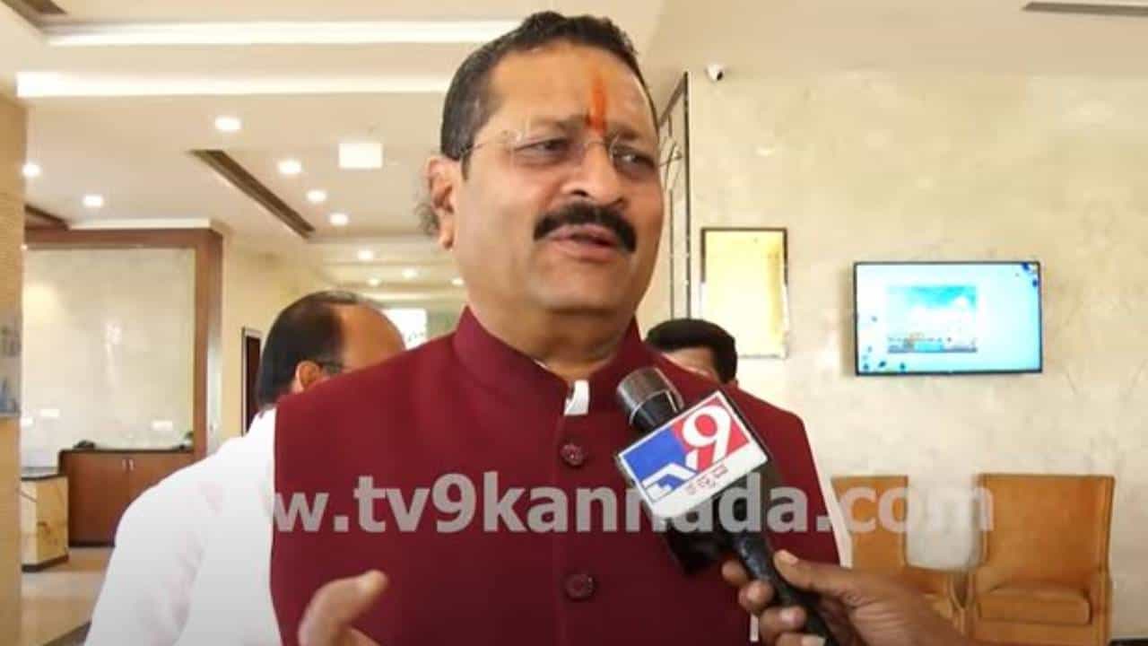 ದಿಲ್ಲಿಯಲ್ಲಿ ರಾಜಕೀಯ ಆಟವಾಡುತ್ತಿರುವ ಯತ್ನಾಳ್​ಗೆ ಮತ್ತೊಮ್ಮೆ ಬಿಗ್ ಶಾಕ್ ಕೊಟ್ಟ ಬಿಜೆಪಿ ಕೇಂದ್ರೀಯ ಶಿಸ್ತು ಸಮಿತಿ