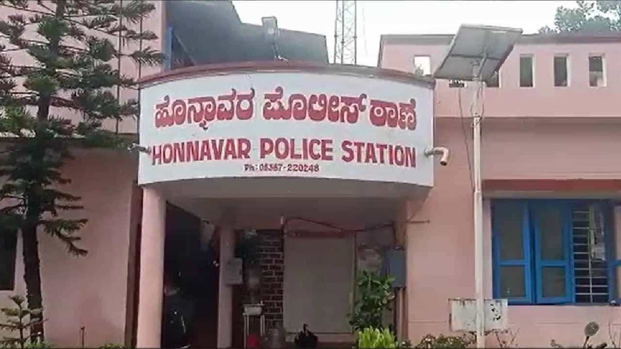 ಗರ್ಭ ಧರಿಸಿದ ಹಸು ತಲೆ ಕಡಿದು ಮಾಂಸ ಕದ್ದ ಕೇಸ್​: ಮೂರೇ ದಿನದಲ್ಲಿ ಆರೋಪಿಗಳ ಬಂಧನ