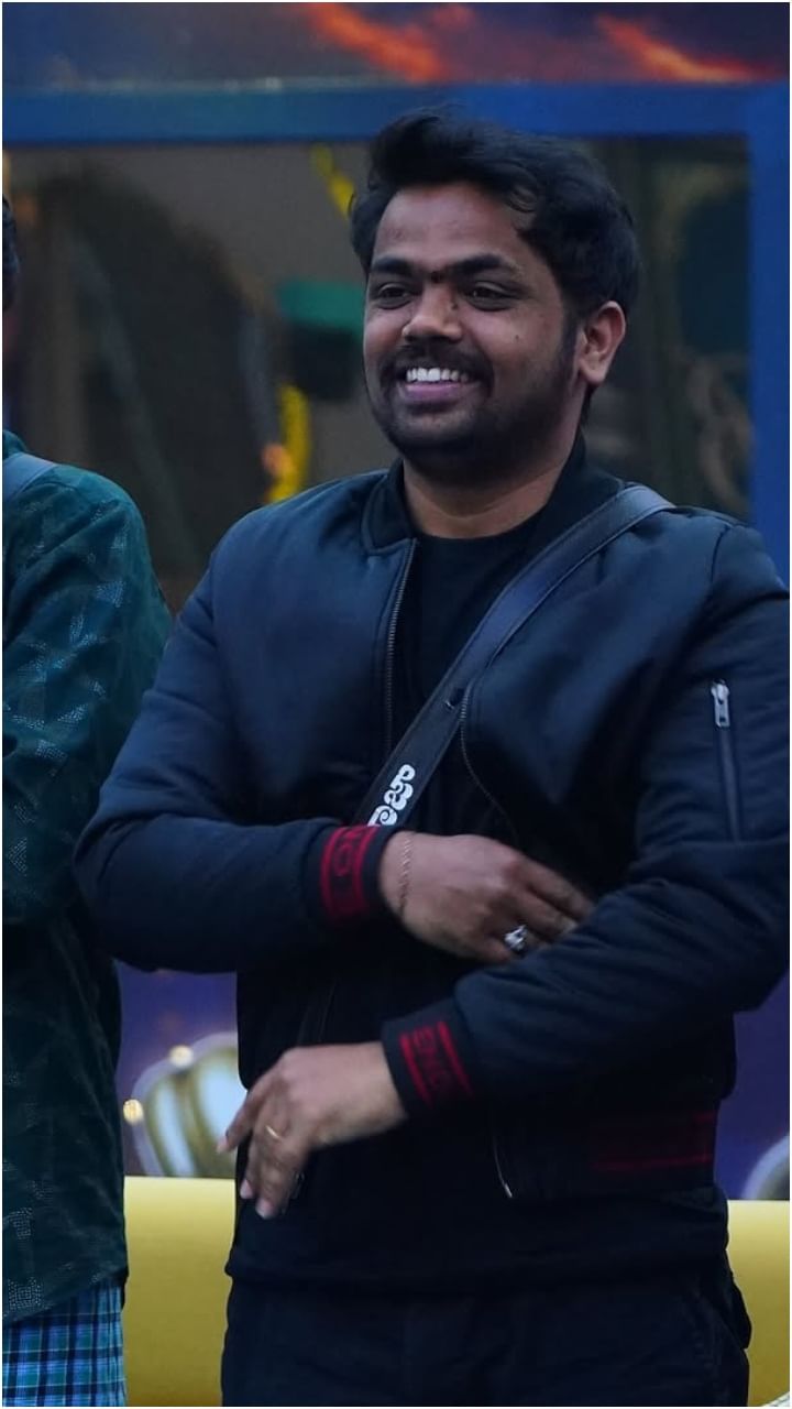 ಮಿಡ್ ವೀಕ್ ಎಲಿಮಿನೇಷನ್​ನಿಂದ ಧನರಾಜ್ ಅವರು ಬಚಾವ್ ಆಗಿದ್ದಾರೆ.