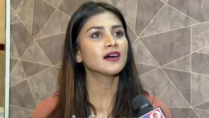 Bigg Boss Kannada Season 11: ನಾನು ರೆಬೆಲ್ ಅಲ್ಲ, ಮಾನಸಿಕವಾಗಿ ಸದೃಢಳಾಗಿರುವ ವ್ಯಕ್ತಿ: ಗೌತಮಿ ಜಾಧವ್ Bigg Boss Kannada Season 11: ನಾನು ರೆಬೆಲ್ ಅಲ್ಲ, ಮಾನಸಿಕವಾಗಿ ಸದೃಢಳಾಗಿರುವ ವ್ಯಕ್ತಿ: ಗೌತಮಿ ಜಾಧವ್