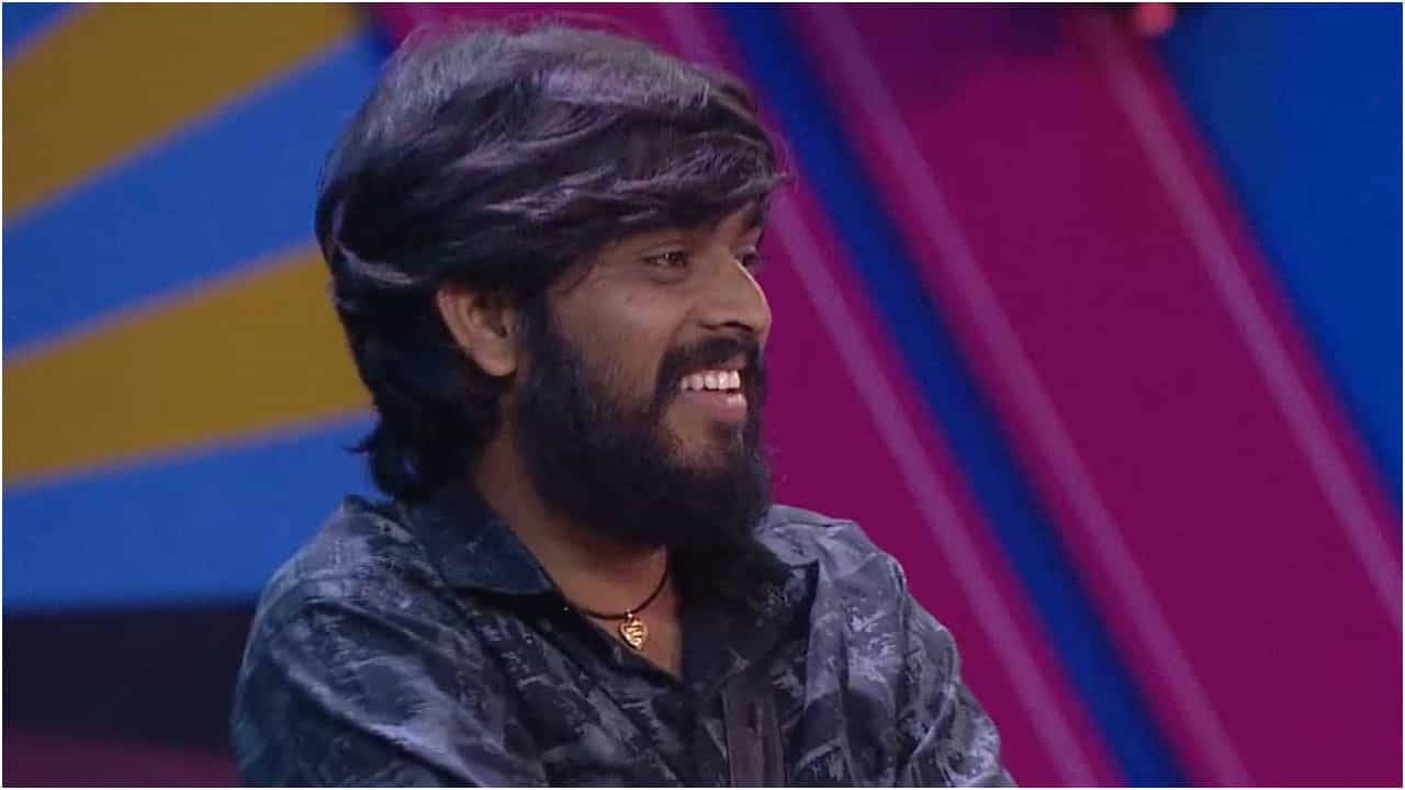 ‘ನಮ್ಮ ಹೀರೋ, ಧೀಮಂತ ಆಟಗಾರ’; ಹನುಮಂತನ ಬಾಯ್ತುಂಬ ಹೊಗಳಿದ ಬಿಗ್ ಬಾಸ್ ‘ನಮ್ಮ ಹೀರೋ, ಧೀಮಂತ ಆಟಗಾರ’; ಹನುಮಂತನ ಬಾಯ್ತುಂಬ ಹೊಗಳಿದ ಬಿಗ್ ಬಾಸ್