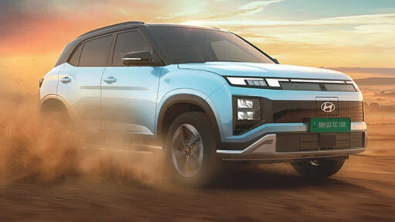 ಕೊನೆಗೂ ಬಹಿರಂಗವಾಯಿತು ಹ್ಯುಂಡೈ ಕ್ರೆಟಾ EV ಬೆಲೆ: ಯಾವಾಗ ಖರೀದಿಸಬಹುದು?, ಎಷ್ಟು ಕಿಮೀ ಓಡುತ್ತೆ? ಕೊನೆಗೂ ಬಹಿರಂಗವಾಯಿತು ಹ್ಯುಂಡೈ ಕ್ರೆಟಾ EV ಬೆಲೆ: ಯಾವಾಗ ಖರೀದಿಸಬಹುದು?, ಎಷ್ಟು ಕಿಮೀ ಓಡುತ್ತೆ?