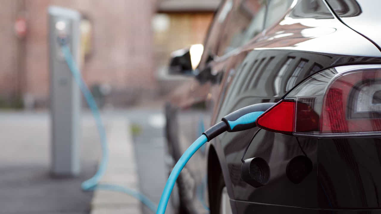 EV Cars Mileage Tips: ಎಲೆಕ್ಟ್ರಿಕ್ ಕಾರುಗಳ ಮೈಲೇಜ್ ಹೆಚ್ಚಿಸಲು ಏನು ಮಾಡಬೇಕು?, ಇಲ್ಲಿದೆ ನೋಡಿ ಟಿಪ್ಸ್ EV Cars Mileage Tips: ಎಲೆಕ್ಟ್ರಿಕ್ ಕಾರುಗಳ ಮೈಲೇಜ್ ಹೆಚ್ಚಿಸಲು ಏನು ಮಾಡಬೇಕು?, ಇಲ್ಲಿದೆ ನೋಡಿ ಟಿಪ್ಸ್