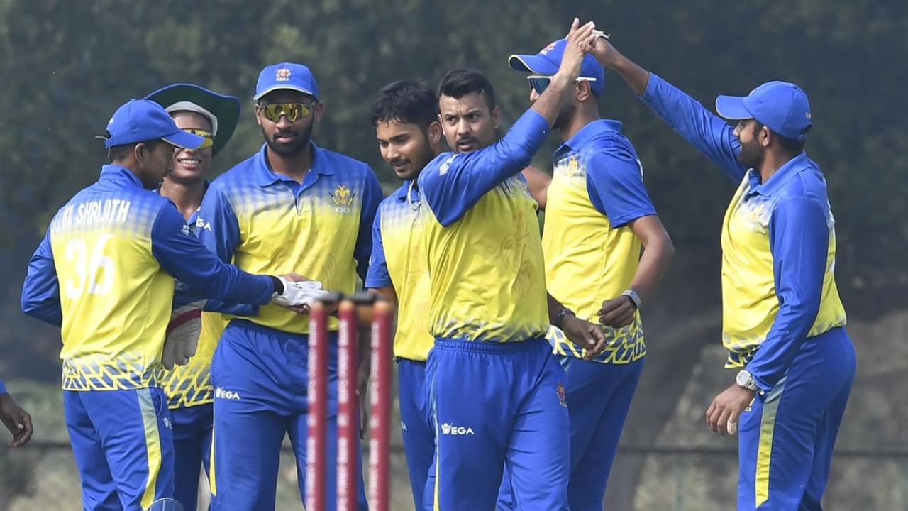 Vijay Hazare Trophy 2025: 5ನೇ ಬಾರಿಗೆ ಚಾಂಪಿಯನ್ ಪಟ್ಟಕ್ಕೇರಿದ ಕರ್ನಾಟಕ; ಕರುಣ್ ತಂಡಕ್ಕೆ ಸೋಲು