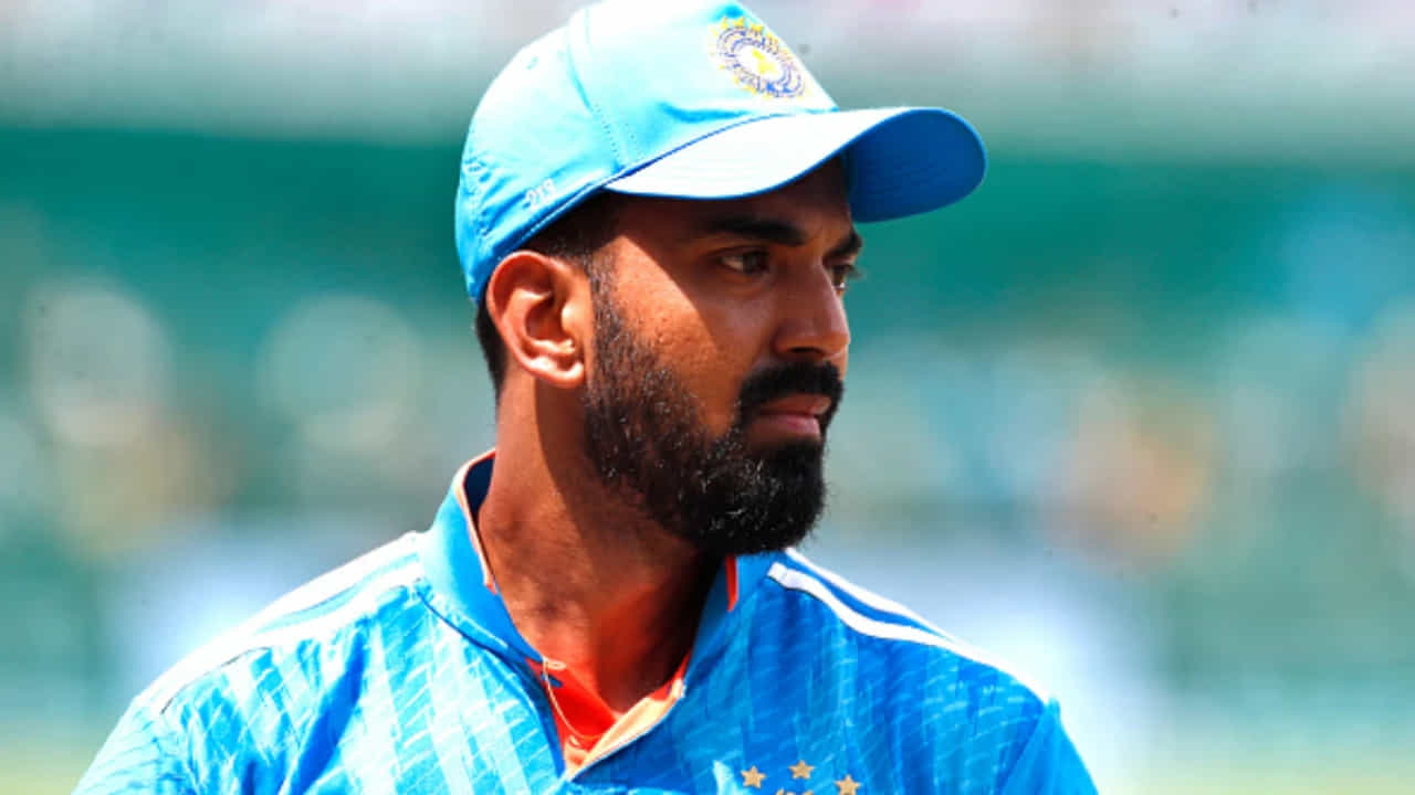 IND vs ENG: ಇಂಗ್ಲೆಂಡ್ ವಿರುದ್ಧದ ಸರಣಿಯಿಂದ ಹೊರಬಿದ್ದ ಕನ್ನಡಿಗ ಕೆಎಲ್ ರಾಹುಲ್..! IND vs ENG: ಇಂಗ್ಲೆಂಡ್ ವಿರುದ್ಧದ ಸರಣಿಯಿಂದ ಹೊರಬಿದ್ದ ಕನ್ನಡಿಗ ಕೆಎಲ್ ರಾಹುಲ್..!