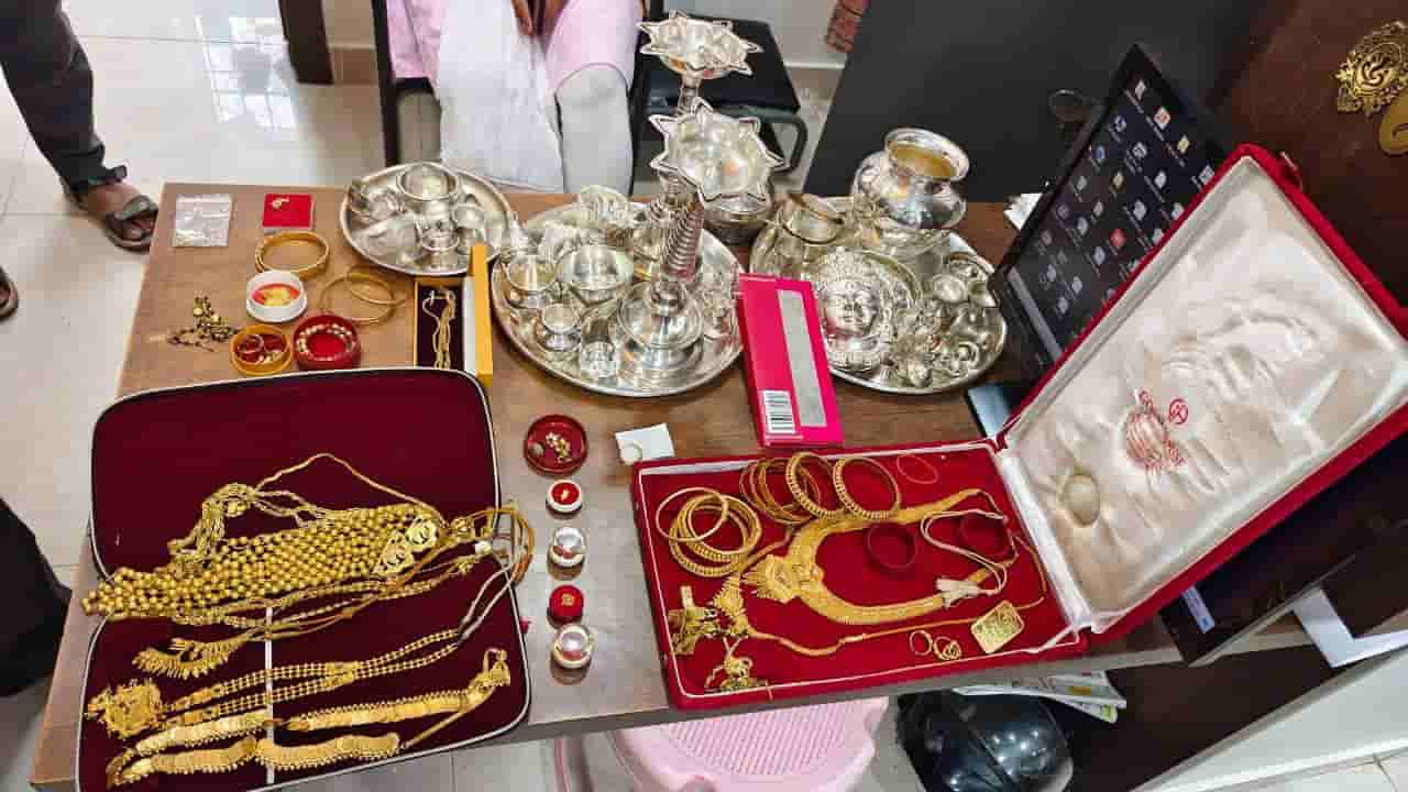 7 ಜಿಲ್ಲೆಗಳು, 27 ಸ್ಥಳಗಳಲ್ಲಿ ಲೋಕಾಯುಕ್ತ ದಾಳಿ: ಭ್ರಷ್ಟ ಅಧಿಕಾರಿಗಳ ಬಳಿ ಸಿಕ್ಕಿದ್ದೆಷ್ಟು ಗೊತ್ತಾ?