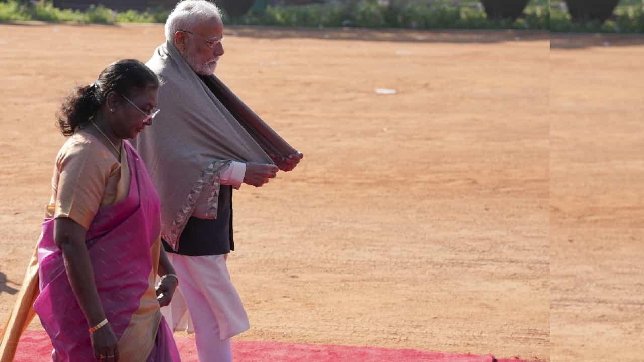 ಬುಡಕಟ್ಟು ಜನರಿಗಾದ ಅವಮಾನ; ರಾಷ್ಟ್ರಪತಿ ದ್ರೌಪದಿ ಮುರ್ಮು ಕುರಿತ ಸೋನಿಯಾ ಗಾಂಧಿ ಹೇಳಿಕೆಗೆ ಮೋದಿ ಆಕ್ಷೇಪ ಬುಡಕಟ್ಟು ಜನರಿಗಾದ ಅವಮಾನ; ರಾಷ್ಟ್ರಪತಿ ದ್ರೌಪದಿ ಮುರ್ಮು ಕುರಿತ ಸೋನಿಯಾ ಗಾಂಧಿ ಹೇಳಿಕೆಗೆ ಮೋದಿ ಆಕ್ಷೇಪ