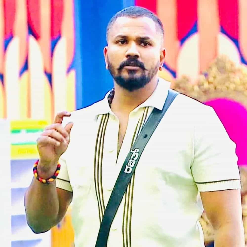 ಸುದೀಪ್ ಈಗಾಗಲೇ ಹೇಳಿರುವಂತೆ ರಜತ್ ಪಕ್ಕಾ ಬಿಗ್ಬಾಸ್ ಆಟಗಾರ. ಈ ಆಟವನ್ನು ಹೇಗೆ ಆಡಬೇಕು ಎಂಬುದು ಅವರಿಗೆ ಗೊತ್ತು. ಎಲ್ಲವನ್ನೂ ಚೆನ್ನಾಗಿ ಅಭ್ಯಾಸ ಮಾಡಿಕೊಂಡೇ ಬಿಗ್ಬಾಸ್ ಮನೆಗೆ ಅವರು ಕಾಲಿಟ್ಟಿದ್ದಾರೆ. ಅದನ್ನು ಈಗಾಗಲೇ ಹಲವು ಬಾರಿ ಹೇಳಿದ್ದಾರೆ. ಬುದ್ಧಿವಂತಿಕೆಯನ್ನೂ ಸಹ ಅವರು ಬಳಸುತ್ತಾರೆ.
