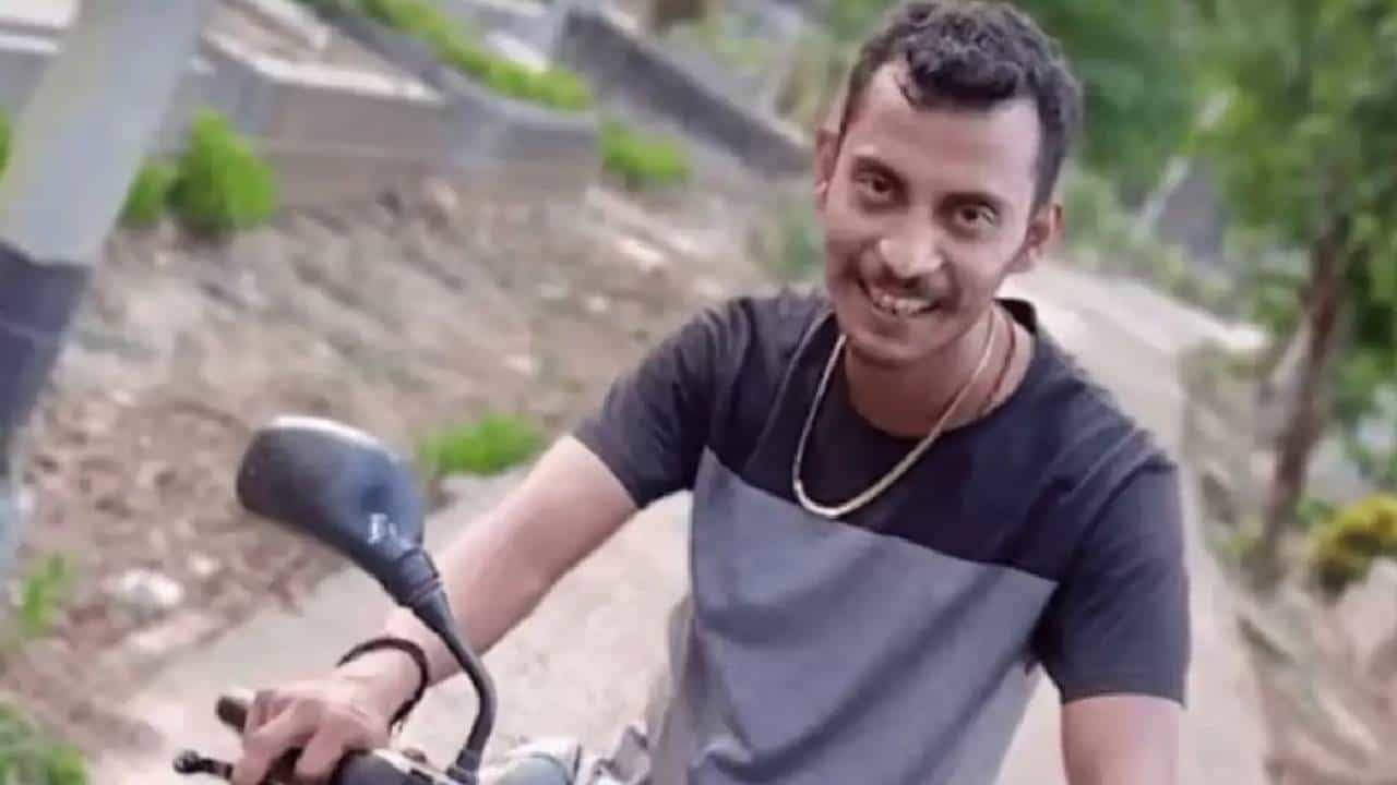 ಆರ್ಜಿ ಕರ್ ಪ್ರಕರಣ, ಆರೋಪಿ ಸಂಜಯ್ಗೆ ಮರಣದಂಡನೆ ಕೋರಿ ಕೋಲ್ಕತ್ತಾ ಹೈಕೋರ್ಟ್ ಮೆಟ್ಟಿಲೇರಿದ ಬಂಗಾಳ ಸರ್ಕಾರ ಆರ್ಜಿ ಕರ್ ಪ್ರಕರಣ, ಆರೋಪಿ ಸಂಜಯ್ಗೆ ಮರಣದಂಡನೆ ಕೋರಿ ಕೋಲ್ಕತ್ತಾ ಹೈಕೋರ್ಟ್ ಮೆಟ್ಟಿಲೇರಿದ ಬಂಗಾಳ ಸರ್ಕಾರ