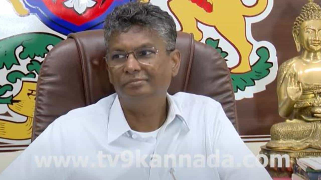ಶ್ರೀರಾಮುಲು ಕಾರ್ಯಕ್ಷೇತ್ರ ಬಳ್ಳಾರಿಯಾದರೆ ನನ್ನದು ಬೆಳಗಾವಿ: ಸತೀಶ್ ಜಾರಕಿಹೊಳಿ ಶ್ರೀರಾಮುಲು ಕಾರ್ಯಕ್ಷೇತ್ರ ಬಳ್ಳಾರಿಯಾದರೆ ನನ್ನದು ಬೆಳಗಾವಿ: ಸತೀಶ್ ಜಾರಕಿಹೊಳಿ