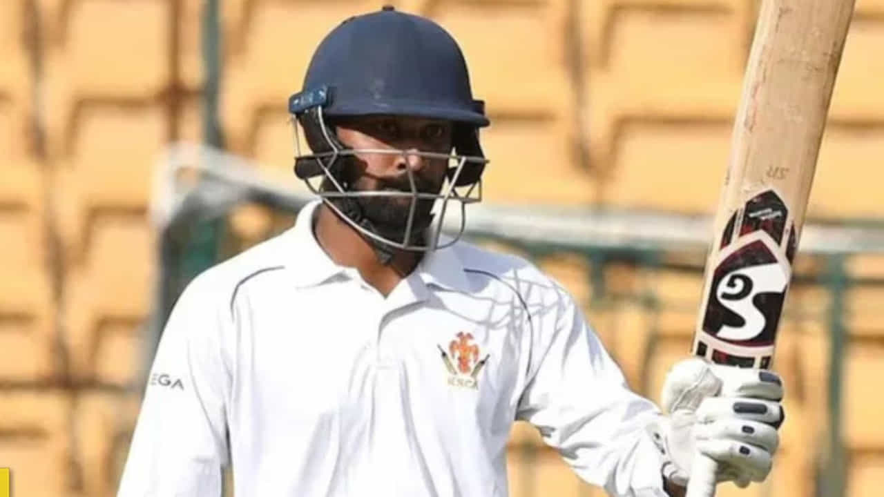 Ranji Trophy: ಪಂಜಾಬ್ ವಿರುದ್ಧ ಚೊಚ್ಚಲ ದ್ವಿಶತಕ ಸಿಡಿಸಿದ ಕನ್ನಡಿಗ ಸ್ಮರಣ್ ರವಿಚಂದ್ರನ್ Ranji Trophy: ಪಂಜಾಬ್ ವಿರುದ್ಧ ಚೊಚ್ಚಲ ದ್ವಿಶತಕ ಸಿಡಿಸಿದ ಕನ್ನಡಿಗ ಸ್ಮರಣ್ ರವಿಚಂದ್ರನ್