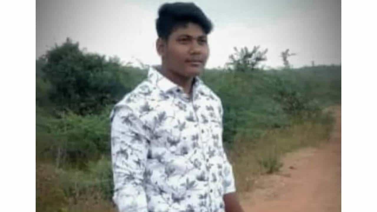 ಜಾತ್ರೆ ಗಲಾಟೆ ಕೊಲೆಯಲ್ಲಿ ಅಂತ್ಯ: ಸಿನಿಮಾ ರೀತಿಯಲ್ಲಿ ಸ್ಕೆಚ್ ಹಾಕಿ ಕುಸ್ತಿ ಪೈಲ್ವಾನ್ ಹತ್ಯೆ ಜಾತ್ರೆ ಗಲಾಟೆ ಕೊಲೆಯಲ್ಲಿ ಅಂತ್ಯ: ಸಿನಿಮಾ ರೀತಿಯಲ್ಲಿ ಸ್ಕೆಚ್ ಹಾಕಿ ಕುಸ್ತಿ ಪೈಲ್ವಾನ್ ಹತ್ಯೆ