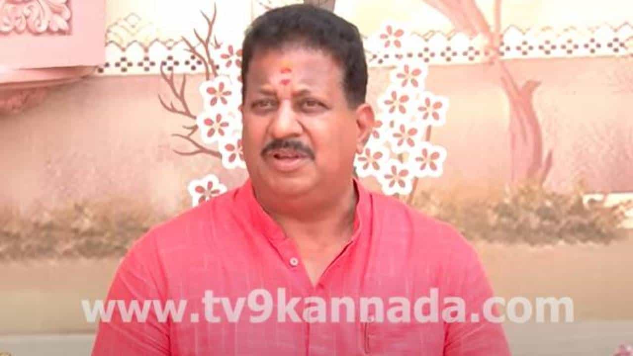 ಸುಧಾಕರ್ ಜನಪ್ರಿಯ ನಾಯಕನಾಗಿದ್ದರೆ ಅಸೆಂಬ್ಲಿ ಚುನಾವಣೆಯಲ್ಲಿ ಸೋತಿದ್ದು ಯಾಕೆ? ಎಸ್​ಆರ್ ವಿಶ್ವನಾಥ್